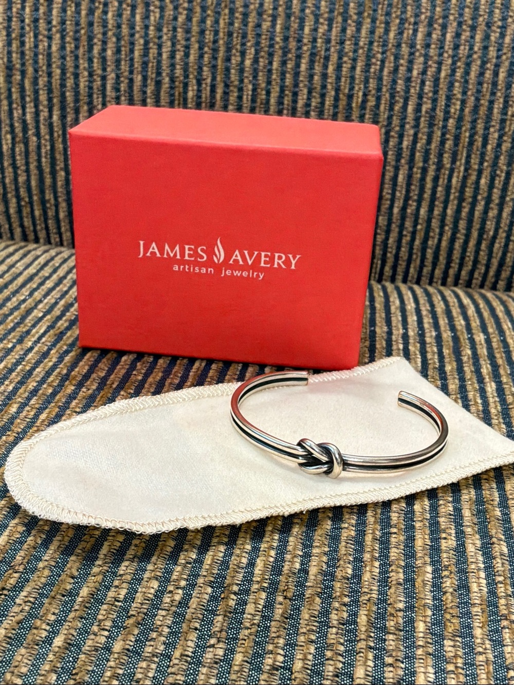 James Avery Silver Knot Open Cuff Bracelet with Red Box